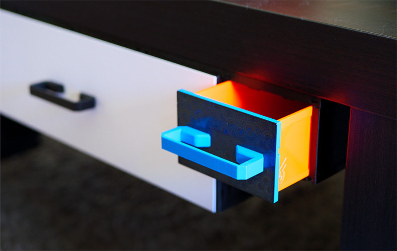 Render of MODULITH Essential Decor Faceplate - 2W-2H