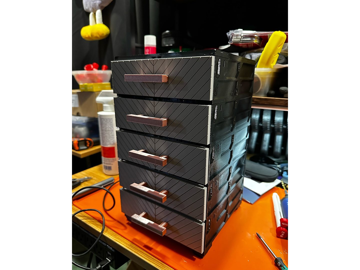 Chevron drawer tower, copper handles - community build by nangano3d